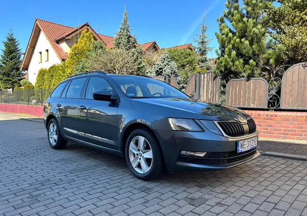 samochody osobowe Skoda Octavia cena 59900 przebieg: 168300, rok produkcji 2019 z Chorzów